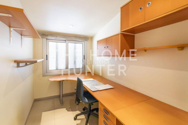 Ático  de 214 m2 con vistas y terraza en venta en escala, l en Escala (L´)