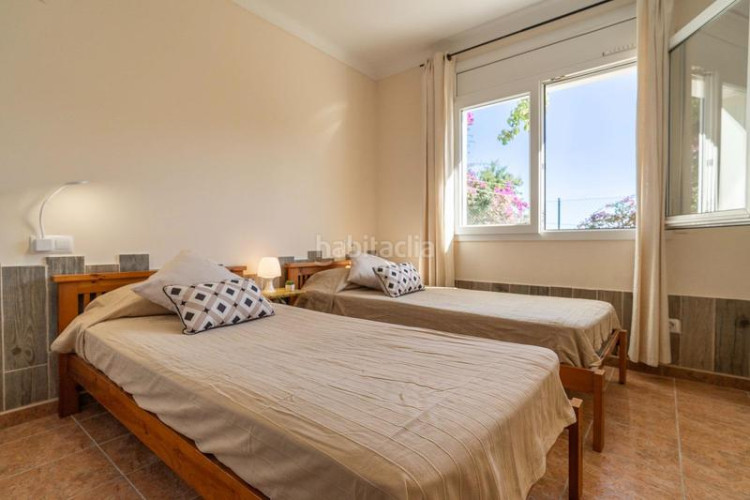 Casa  con vistas al mar en montgó con piscina, sauna y licencia turística en Escala (L´)