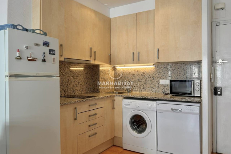 Margarida, 23, Riells