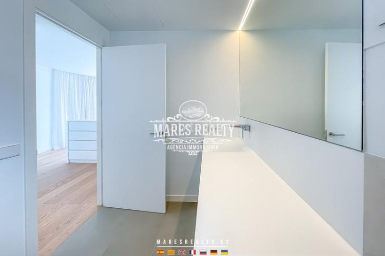 Casa lujosa casa reformada en primera línea de mar en la costa brava en Escala (L´)