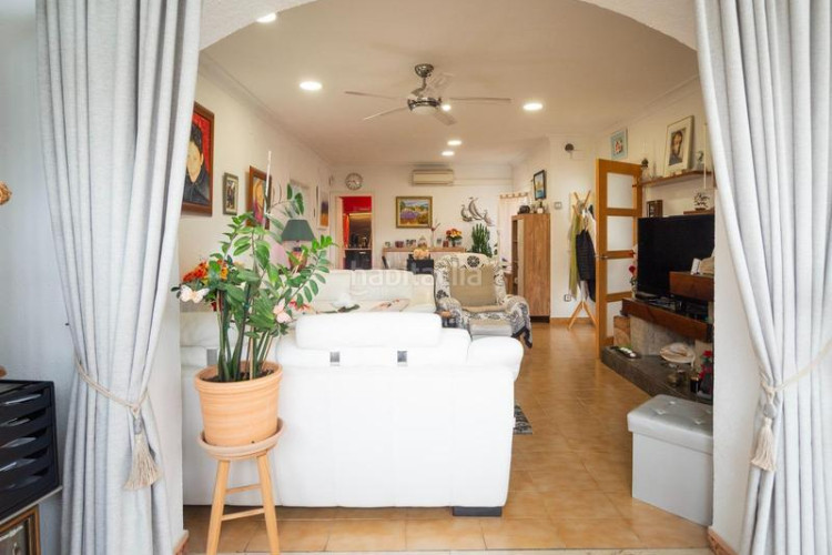 Casa  individual en excelente estado a 120m de la playa de Riells en Escala (L´)