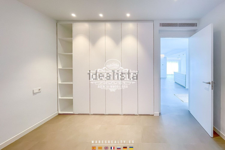 Casa independiente en Barrio Port - Les Planasses