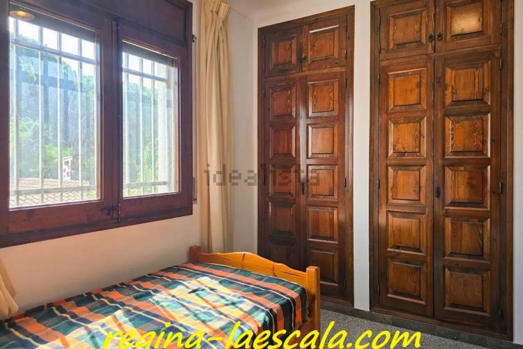 Casa independiente en calle Olives