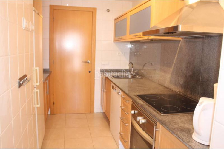 Piso en naintré 3 moderno apartamento en la playa de Riells en Escala (L´)