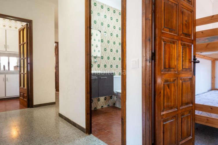 Casa  individual con jardín privado zona puig sec en Escala (L´)