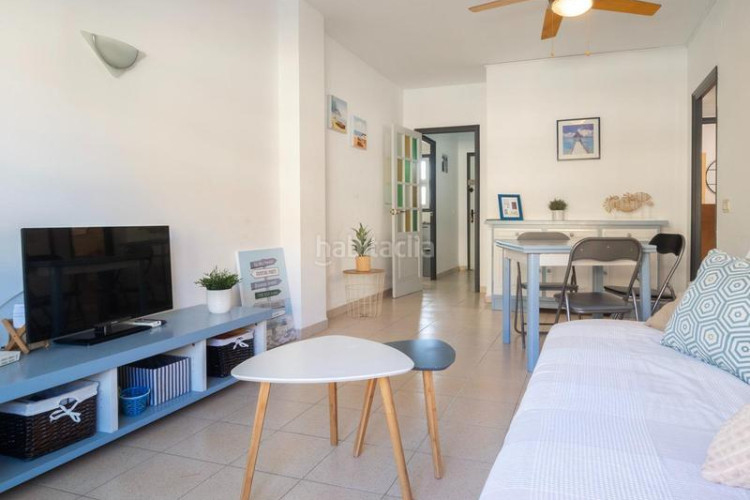 Apartamento vive a 100 metros de la playa de Riells, en la hermosa costa brava! en Escala (L´)