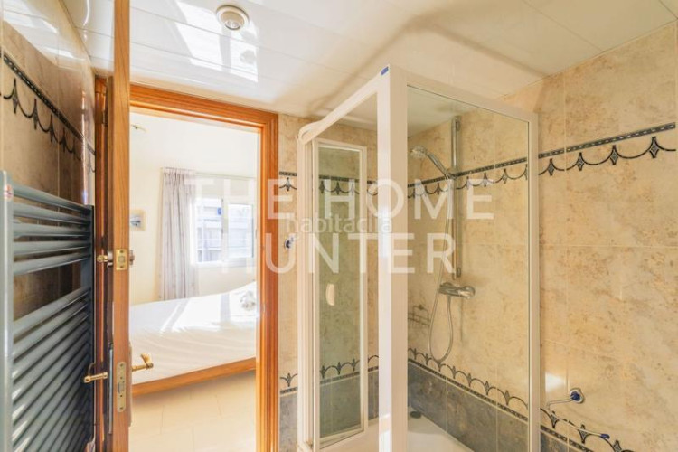 Ático  de 214 m2 con vistas y terraza en venta en escala, l en Escala (L´)