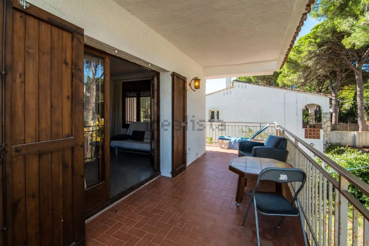 Casa independiente en calle Olives, 25