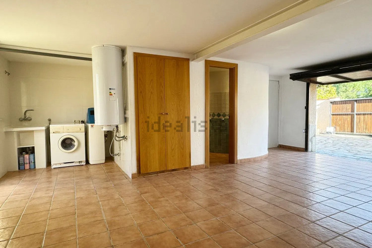 Casa independiente en calle Muga, 73