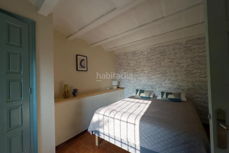 Casa  en cala Montgó con piscina, bonitas vistas y a sólo 180m del mar en Escala (L´)