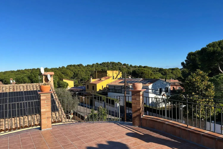 Casa independiente en calle Muga s/n