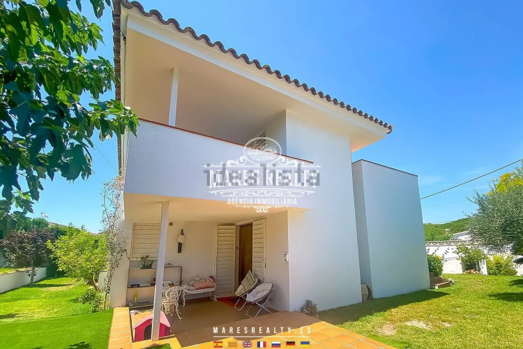 Casa independiente en Barrio Riells