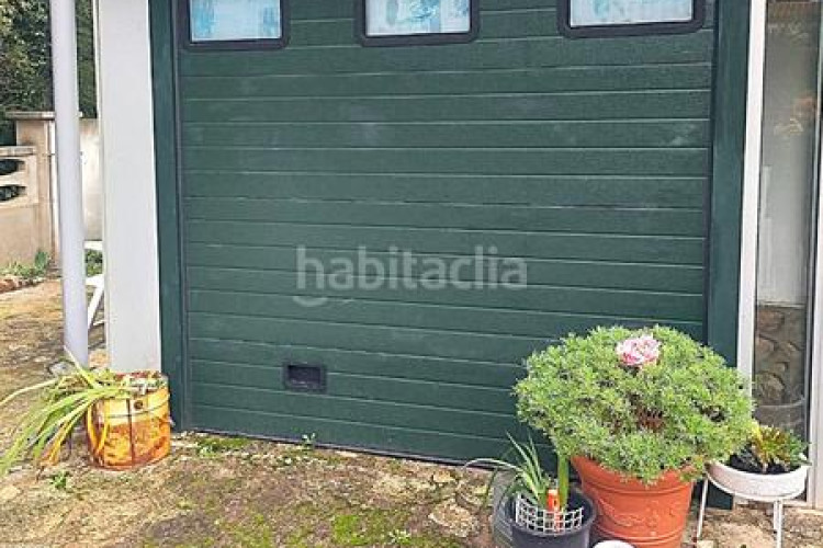 Chalet encantadora casa unifamiliar a 750m de la playa de Riells – calle espigol, l’escala en Escala (L´)