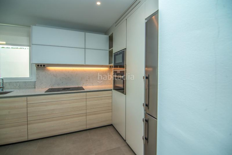 Casa en carrer ramon marquet 5 de lujo frente al mar en Escala (L´)