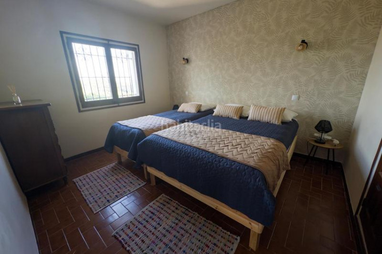 Casa  en cala Montgó con piscina, bonitas vistas y a sólo 180m del mar en Escala (L´)