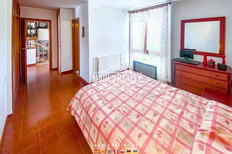 Casa preciosa casa a 4 vientos con gran parcela en Escala (L´)