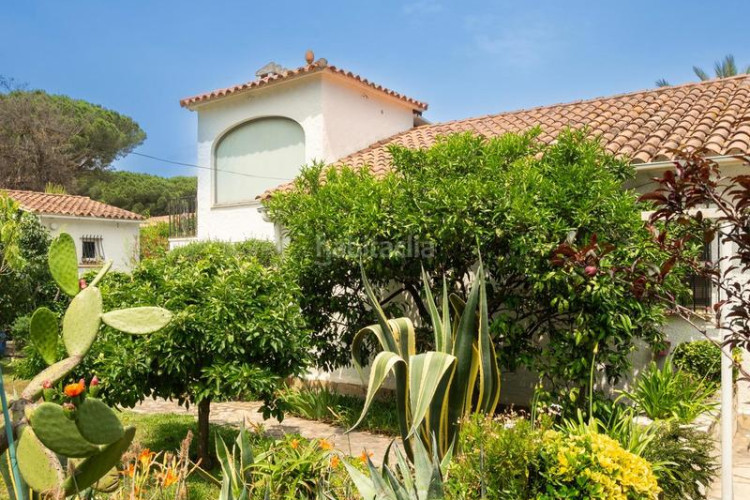Casa un oasis de privacidad y confort en Riells Escala (L´)
