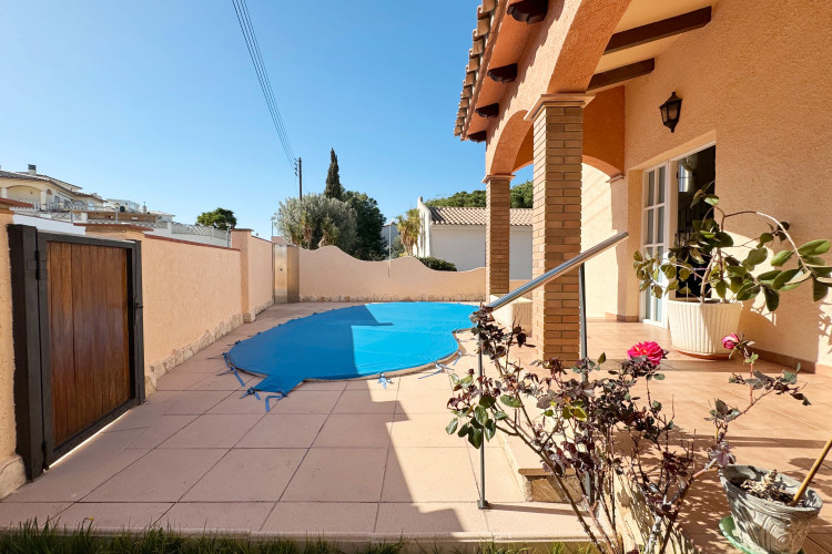 Carrer Muga, 73, Port - La Cota - Puig Sec