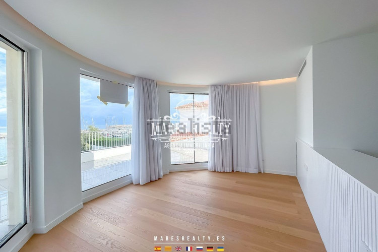 Casa independiente en Barrio Port - Les Planasses