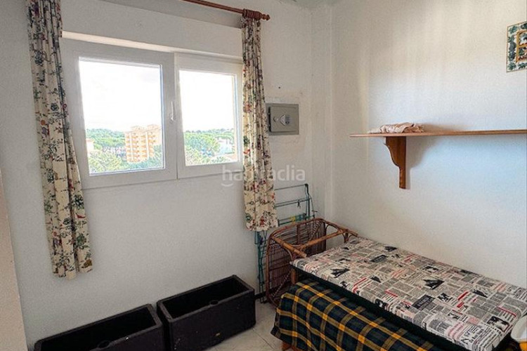 Apartamento en avinguda riells 142 apartamento, 65m2, con vistas al puerto y al mar y con parking en Escala (L´)