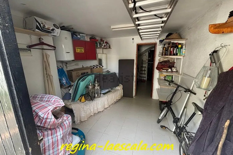 Chalet adosado en calle Onyar