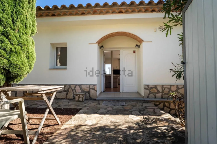 Casa independiente en Passatge Vall de Bianya