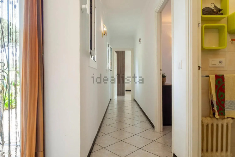 Casa independiente en calle Mallols