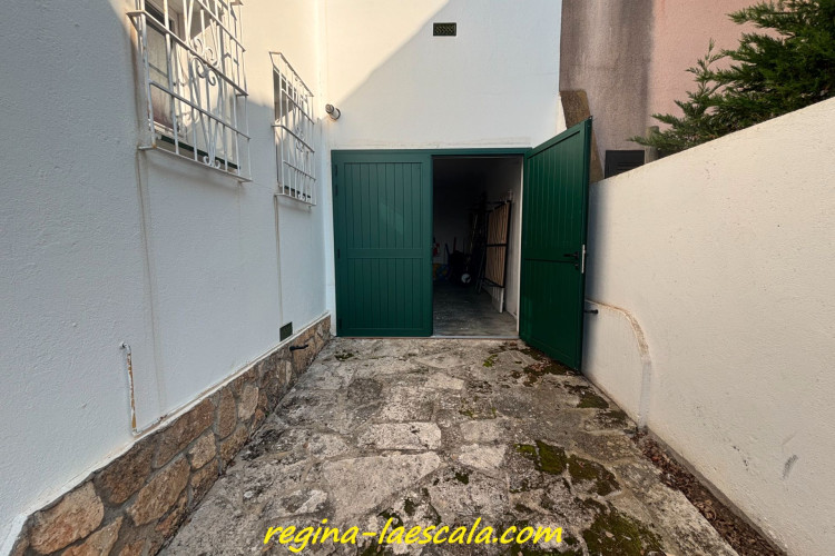 Carrer Pinedes, Port - La Cota - Puig Sec