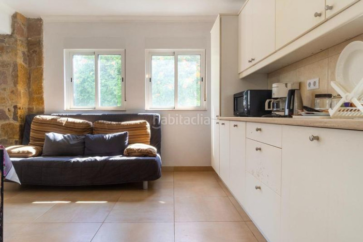 Casa  individual con jardín privado zona puig sec en Escala (L´)