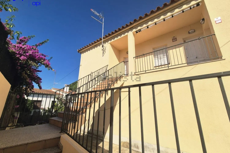 Piso en calle Riells de Dalt