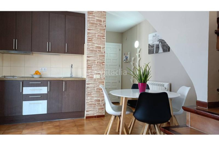 Piso en roger de llúria 5 venta piso en lescala en Escala (L´)