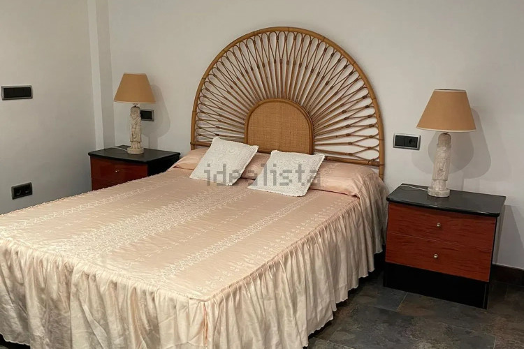 GRAN CASA EN VENTA A l'ESCALA - 500m de la playa de Riells