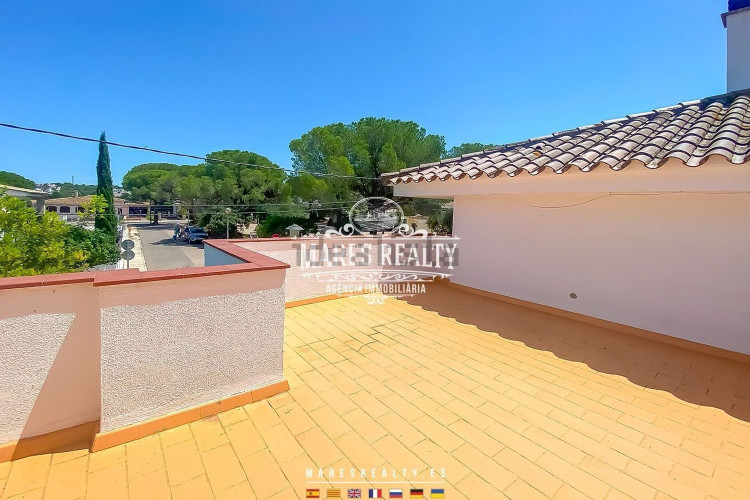 Casa independiente en Barrio Riells
