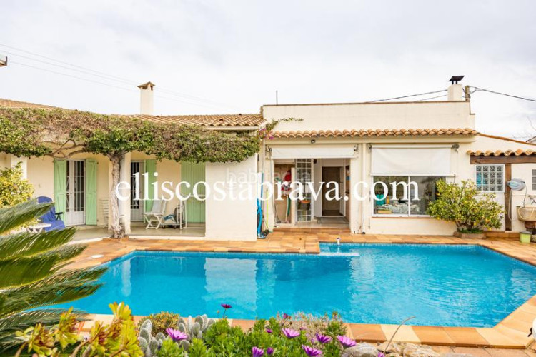 Casa en Riells Escala (L´)