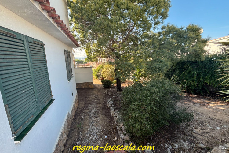 Carrer Pinedes, Port - La Cota - Puig Sec