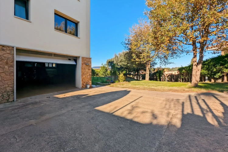 Casa independiente en calle Muntanya Rodona