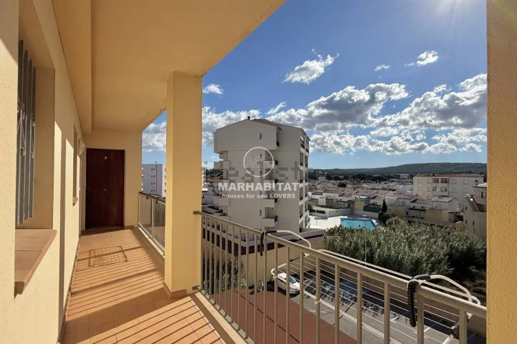 Piso en calle Margarida, 18 -20