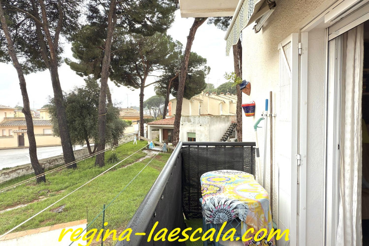 Passatge Riembaud, Riells