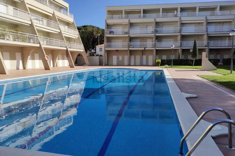 Piso en avenida Riells, 120 -130