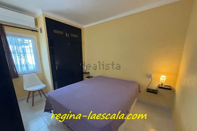 Chalet adosado en calle Onyar