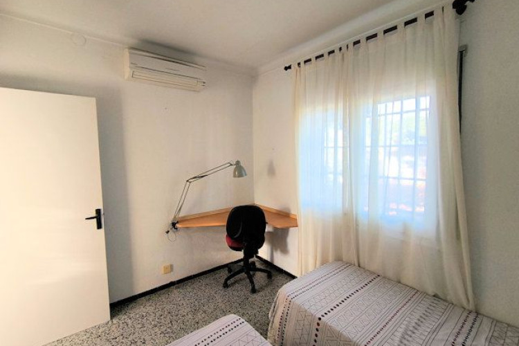 Carrer Santa Coloma, Riells