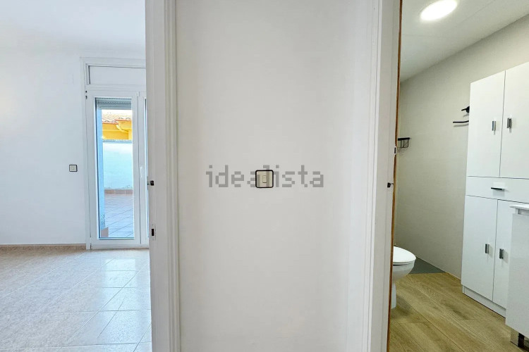 Piso en avenida de Montgó