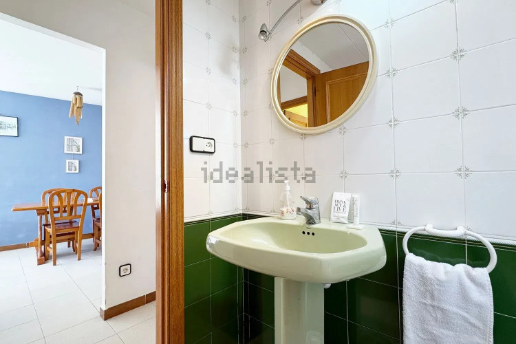 Piso en avenida de Montgó, 9