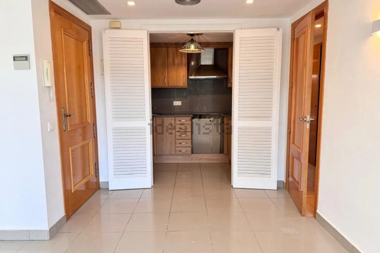 Precioso apartamento de planta baja frente el puerto de l'Escala!