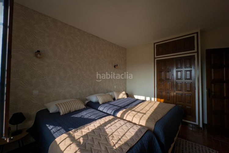 Casa  en cala Montgó con piscina, bonitas vistas y a sólo 180m del mar en Escala (L´)