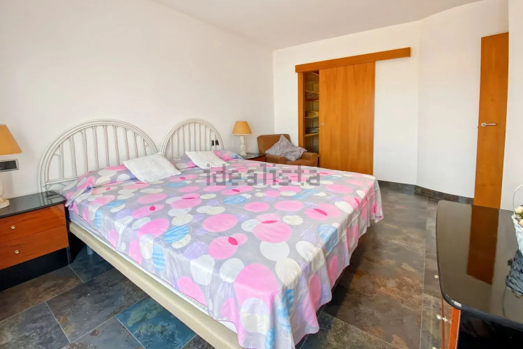 Chalet adosado en CL Salvia