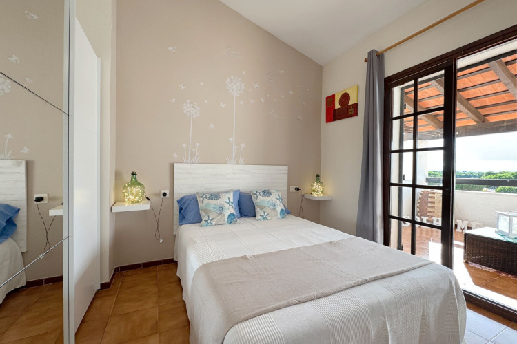 Carrer Roger de Llu00FAria, 5, Port - La Cota - Puig Sec