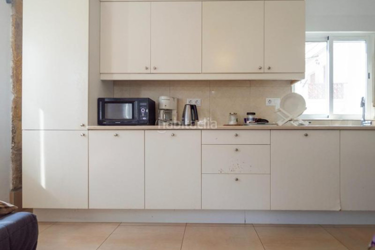 Casa  individual con jardín privado zona puig sec en Escala (L´)