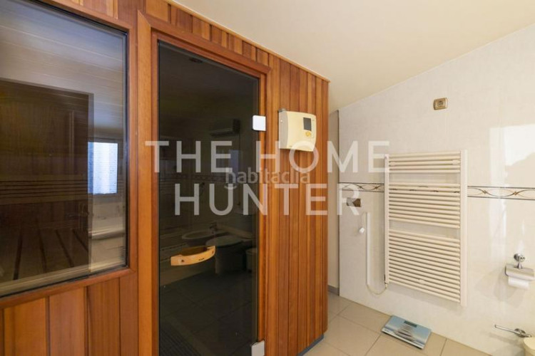 Ático  de 214 m2 con vistas y terraza en venta en escala, l en Escala (L´)