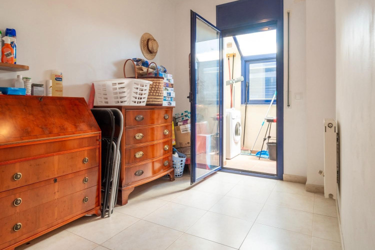 Calle PONENT, Eixample Residencial